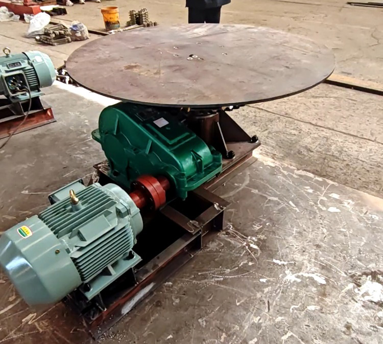 1.5米圓盤給料機(jī)